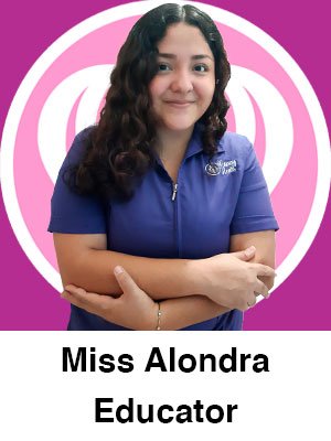 Miss Alondra - Educator - Nanny Heart